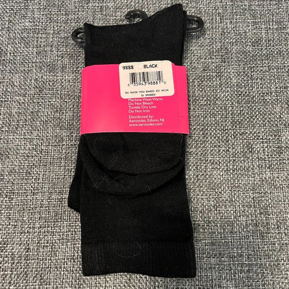 AEROSOLES- Black Socks (Fits Shoe size 5.5 - 11) - Picture 2 of 3